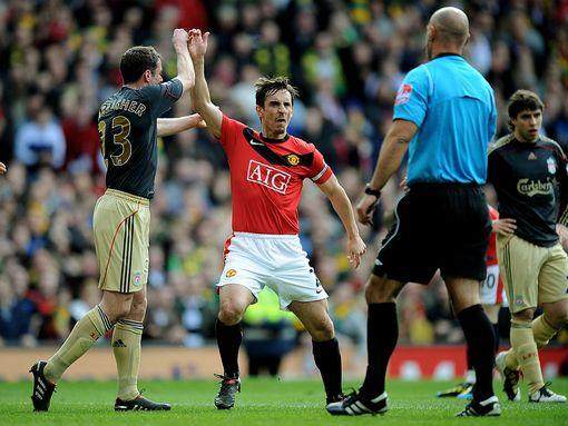 1_Gary-Neville-Liverpool.jpg