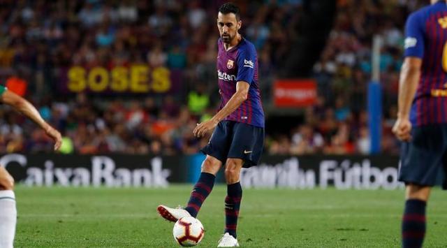 busquets_7.jpg