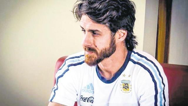 艾马尔执教首冠 阿根廷u17南美捧杯 却涉嫌默契球