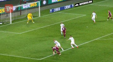 1556485010606012548.gif 866.gif