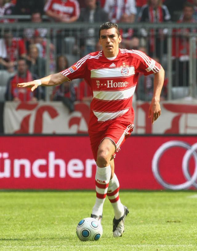 巴西铁卫还没退役卢西奥41岁生日快乐