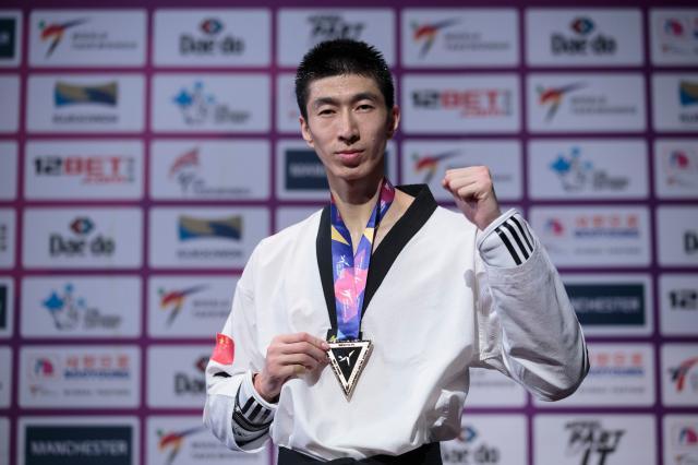 赵帅强势卫冕不给裁判机会 东奥冲金严防伊朗军团