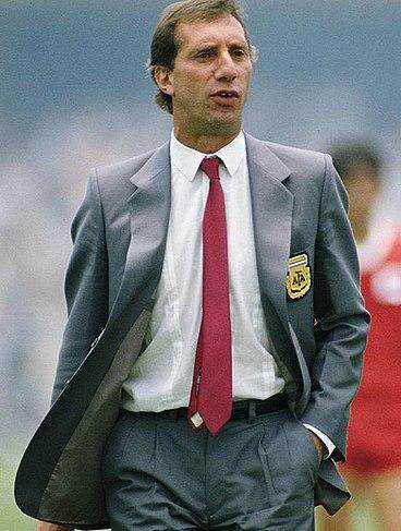 率领阿根廷队夺得1986年世界杯冠军的潘帕斯名帅卡洛斯·比拉尔多病重