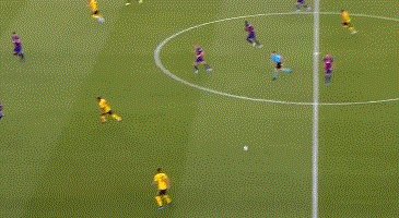 1564955948358051455.gif 2031.gif
