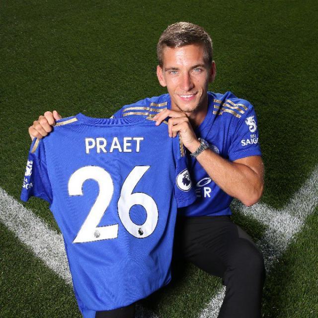 的比利时中场普莱特从桑普多利亚加盟,并签约5年,他将身披26号球衣