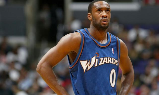 奇才应该退役"大将军"的0号战袍?