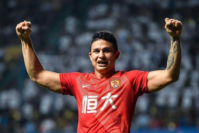 恒大向第3次亚冠决赛冲击 亚足联:逆转得靠艾克森