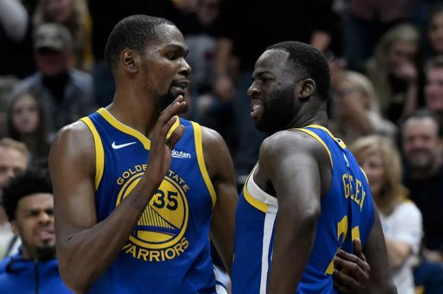 https_%2F%2Fhypebeast.com%2Fwp-content%2Fblogs.dir%2F4%2Ffiles%2F2018%2F11%2Fkevin-durant-golden-state-warriors-players-confront-draymond-green-decision-making-1.jpg