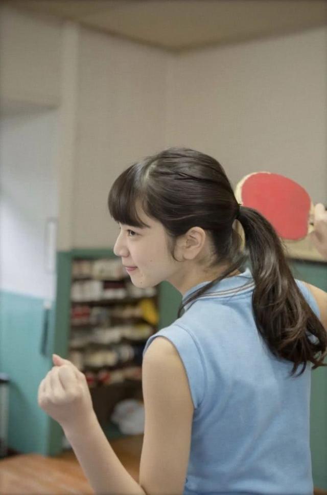 忻然的忻:终于耳朵能对称了 据opta的数据,在德甲生涯第一次零封