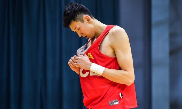 【夜读】孔蒂国米首季和斯帕莱蒂半斤八两