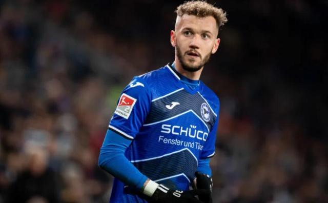 比勒费尔德11年后重返德甲