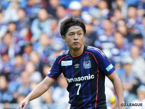 j联赛复赛首日迎里程碑 40岁远藤保仁632场刷纪录