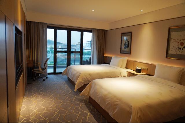 许家印赞恒大5星级新基地:世界一流 环境好心情好