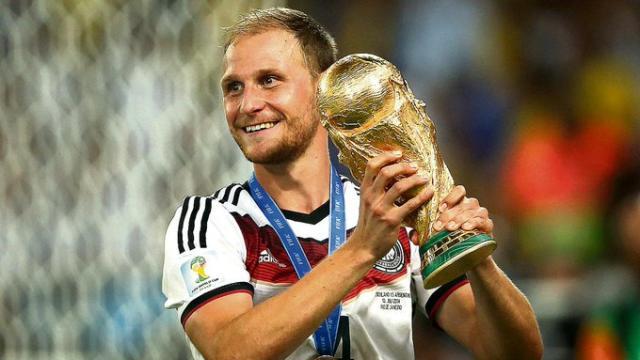 官方:2014年世界杯冠军成员赫韦德斯宣布退役