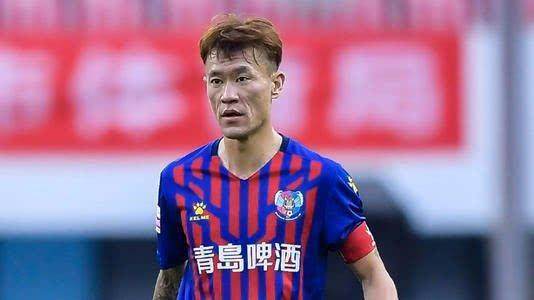 王栋:我的比赛踢一场少一场 最开心能在家乡效力