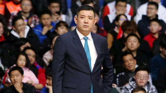 山东男篮官方：新赛季球队主教练仍是巩晓彬