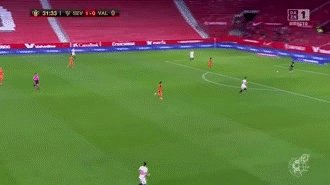 西班牙國王杯塞維利亞團隊配合進球.gif