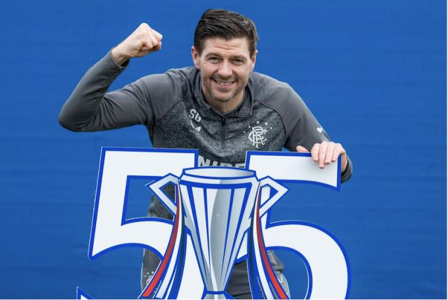 Steven-Gerrard-with-55.png