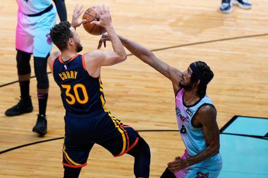 BNG-L-Warriors-Heat-Basketball_84009469-4.jpg