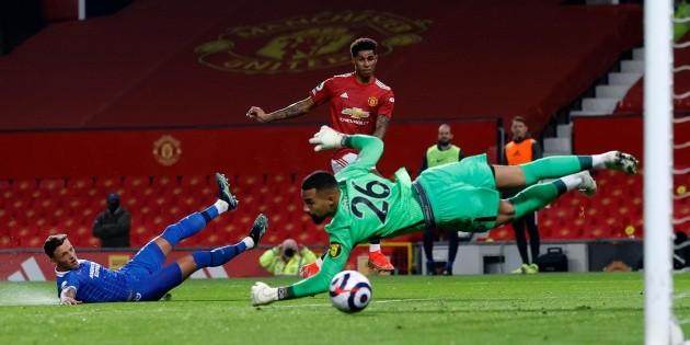 Premier-League-Welbeck-scores-for-Brighton-but-Manchester-United-replenish.jpg