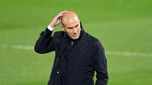 zidane-barcelona-real-madrid-clasico-2021_lrezpodawruu1kbhim1l86max.jpg