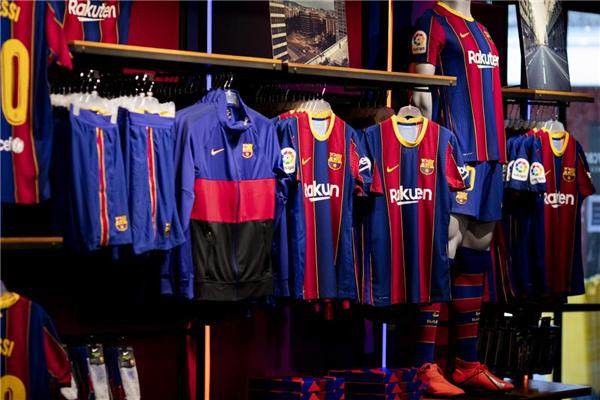 fc-barcelona-barc-a-tienda.jpeg