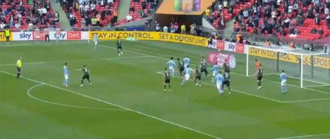 ef10db0c-0ff7-45e5-87bd-97b14da31c78.gif