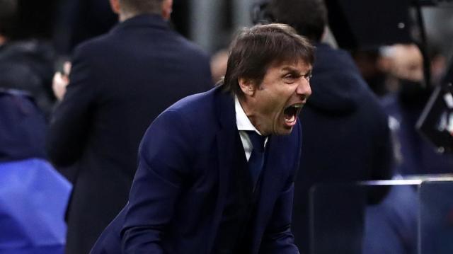 Antonio-Conte-Heaps-Praise-on-Inter-Players-Following-Crotone-Win-1.jpg