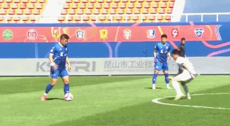 杨运1.gif