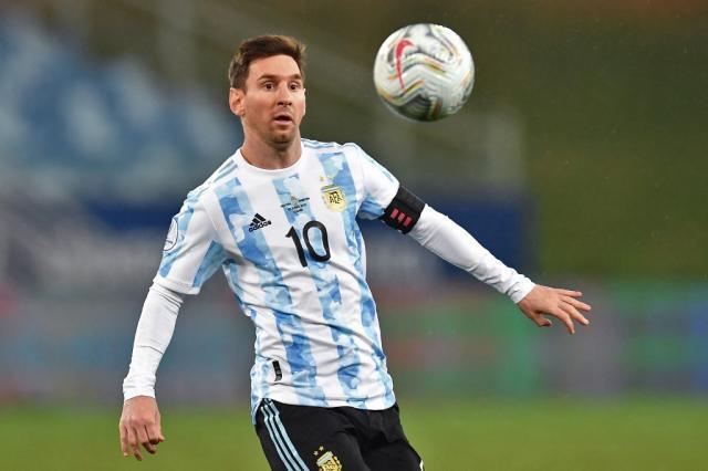 Lionel-Messi-becomes-Argentinas-most-capped-player.jpg