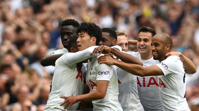 son-heung-min-celebrates-his-goal-against-manchester-city_bbfva12q5pbk1snytf7dvrs2d.jpg