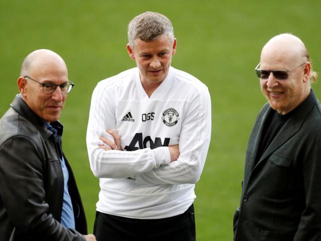 0_FILE-PHOTO-Champions-League-Manchester-United-Training.jpg