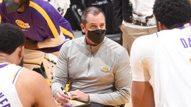 vogel-lakers (2).jpg