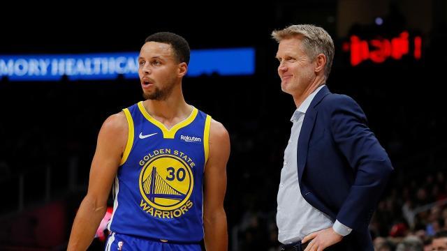 stephen-curry-steve-kerr-nba_4511295.jpg