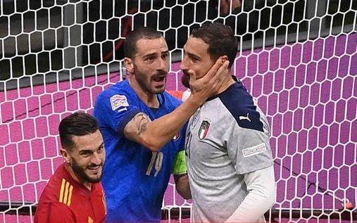 skysports-donnarumma-bonucci_5537617.jpg