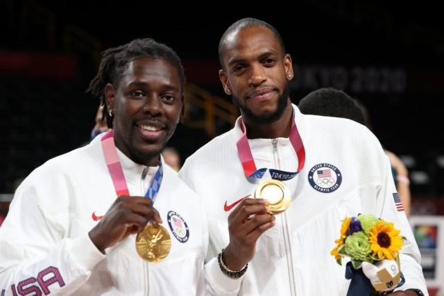 jrue-holiday-khris-middleton-gold-medal-1024x683.jpg