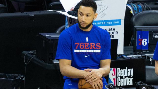 ben-simmons-iso-sideline-1568x882.jpg