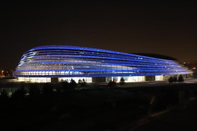 首都体育馆夜景图片