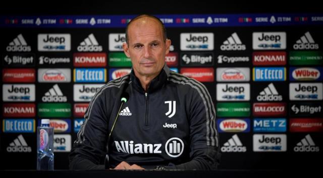 Allegri-211029-Speaking-G1050.jpg