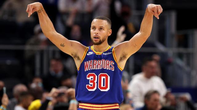 111221-stephcurry.jpg
