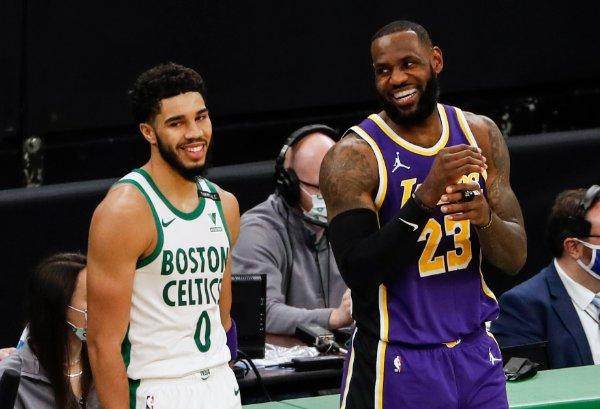 2021-01-31T021329Z_83821401_MT1USATODAY15507582_RTRMADP_3_NBA-LOS-ANGELES-LAKERS-AT-BOSTON-CELTICS.jpg