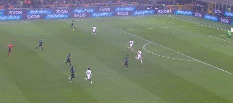 1640216934324009537.gif