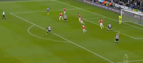 1640647659062046565.gif