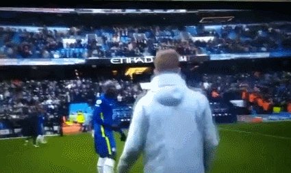 盧卡庫.gif