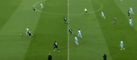 1644101868918059895.gif