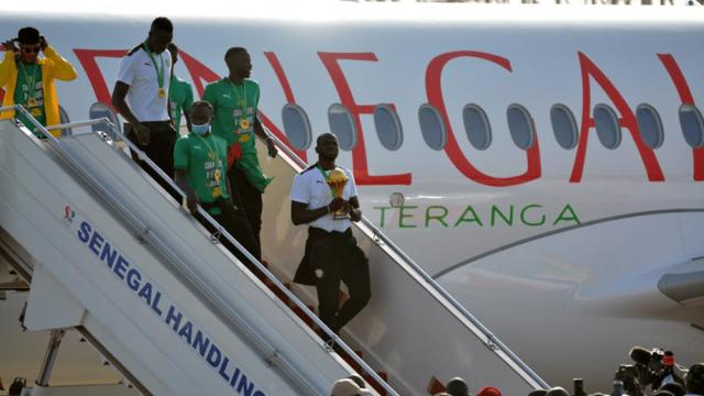 塞内加尔首夺非洲杯 总统提新要求：世界杯进前四！