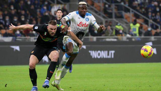 victor-osimhen-ssc-napoli-milan-skriniar-inter-milan.jpg