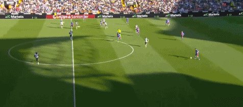 1645399109501075046.gif