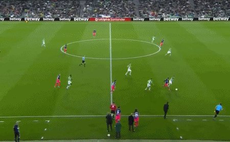1646609141852003424.gif