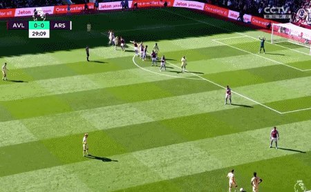 1647696114163061981.gif 1.gif